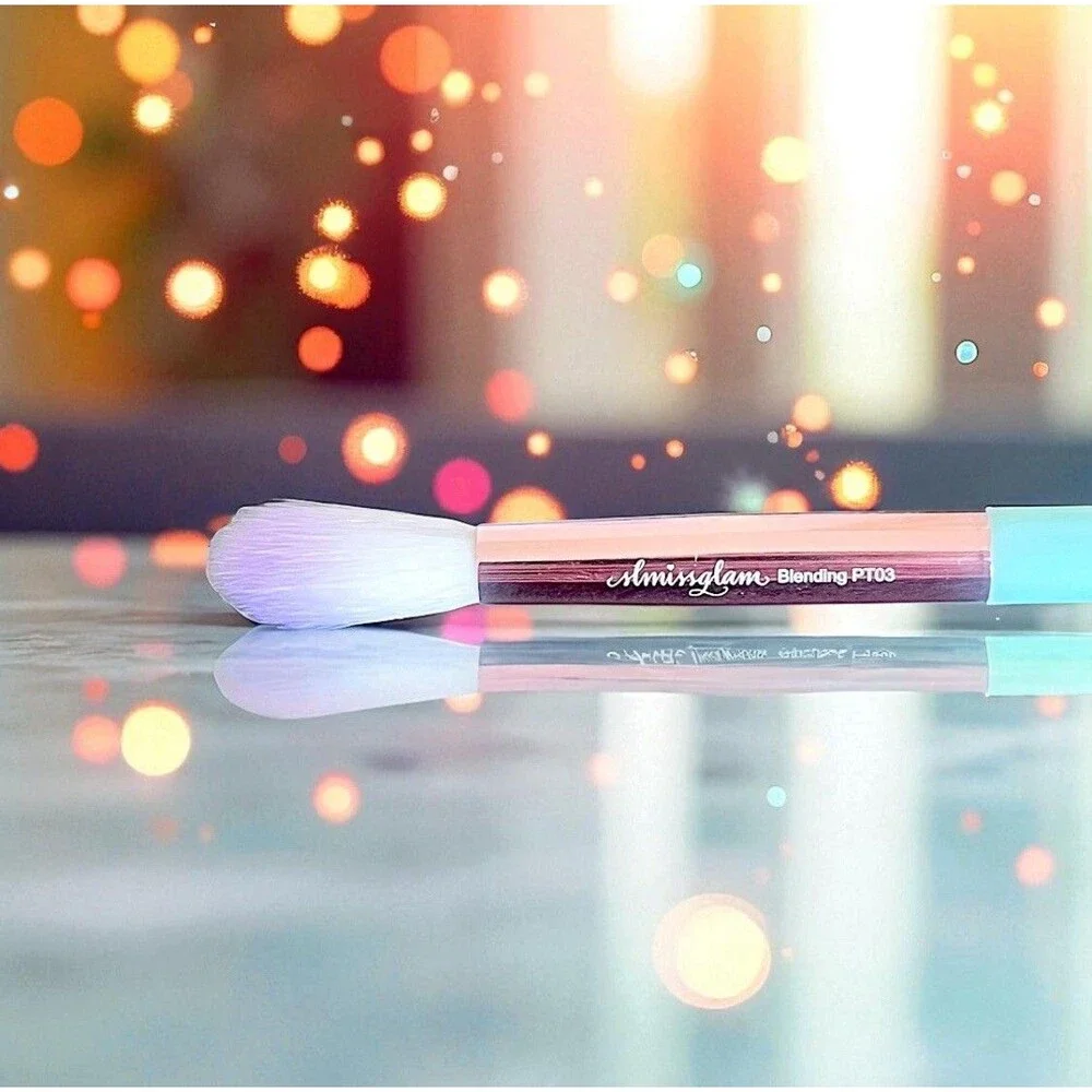 Slmissglam Stay Sparkly 5 Pcs Ombre Brush Set New MSRP $72